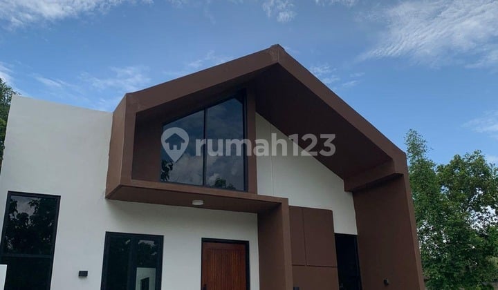 DIJUAL RUMAH MURAH DALAM CLUSTER 300 JUTA DI SEDAYU HANYA 11 MENIT KE KAMPUS MERCUBUANA SHM