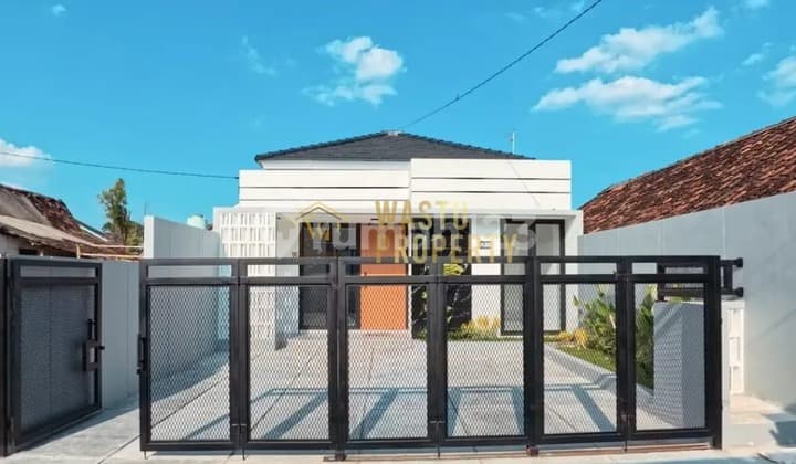 For Sale: Modern House Ready to Occupied for 700 Million IDR with SHM near RSUD Sleman in Tridadi Sleman