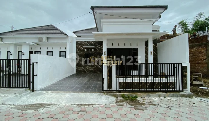 Dijual Rumah Modern Dalam Cluster di Sardonoharjo Ngaglik Dekat Ponpes Pandanaran