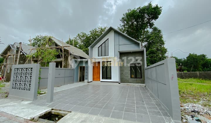 Rumah Minimalis Modern di Ngaglik Sleman Dalam Cluster