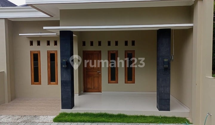 Rumah Elegan Dekat Smpn 2 Kalasan & Bandara Adisutjipto