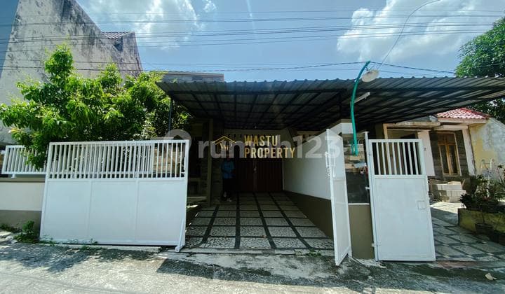 Rumah Luas Siap Huni Semi Furnished di Purwomartani Kalasan