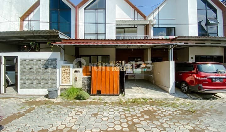 Rumah 2 Lantai Modern Siap Huni Dekat Candi Prambanan