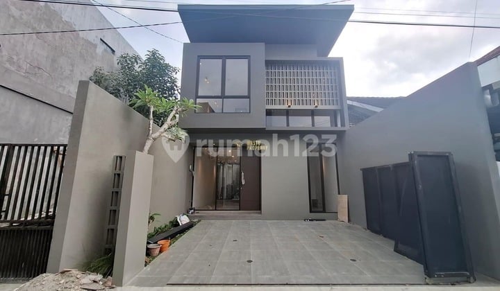 Rumah Baru Siap Huni 2 Lantai Full Furnished di Ngaglik