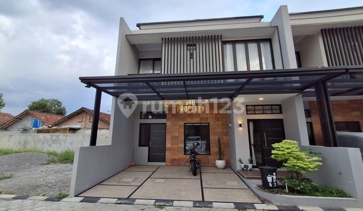 Rumah Mewah Dalam Cluster Cantik di Purwomartani Kalasan