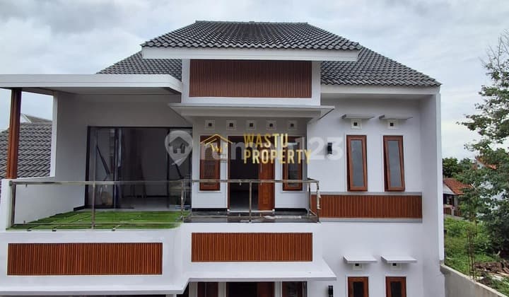 RUMAH BARU 2 LANTAI SIAP HUNI DI KALASAN, SLEMAN
