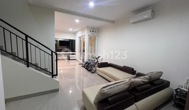Jual Rumah Furnished 1,5Lantai di Summarecon Cluster Chintya