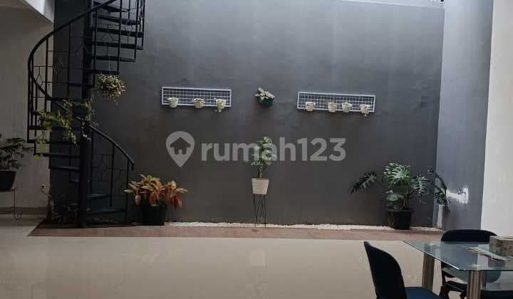 Dijual Murah Rumah Bagus di Thi 1
