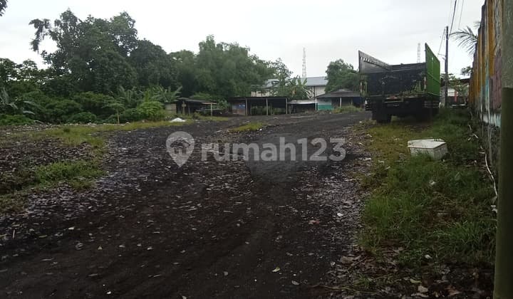For Rent: A Plot of Land Measuring 1120 M2