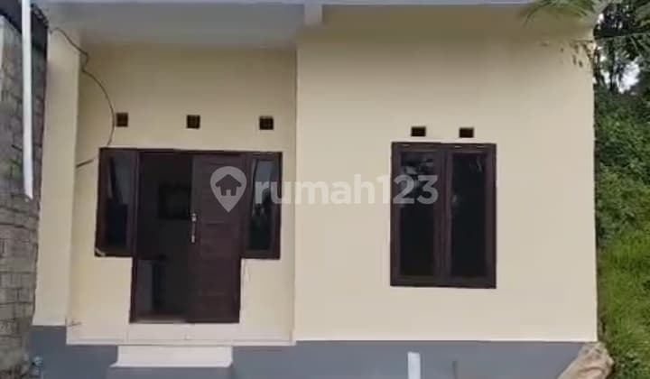 Rumah Lantai 2 Minimalis Dan View Alam