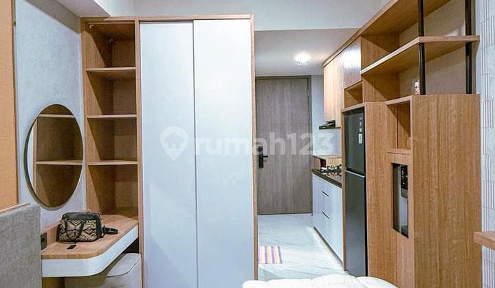 Diisewakan apartemen Pakuwon Residence (Fully Furnished)