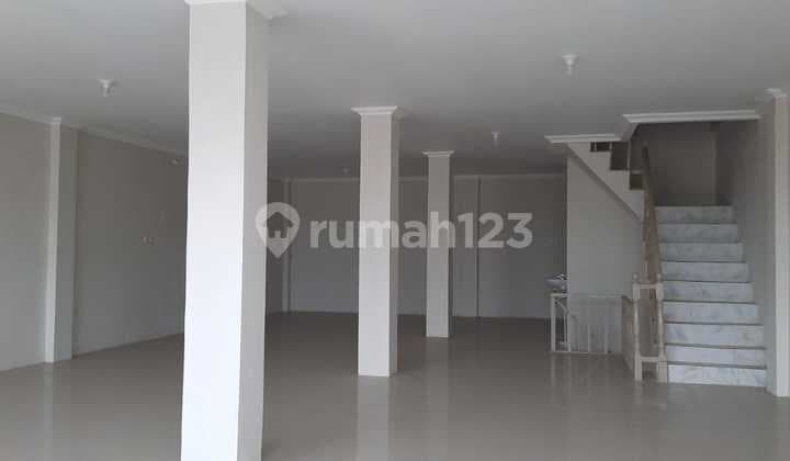 3-Storey Shophouse Ready for Use, Suitable for Office in Narogong, Bekasi City