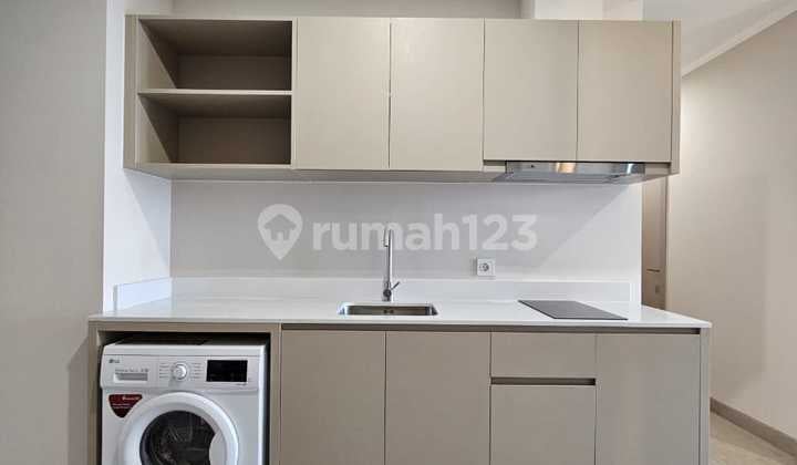 Apartemen Menara Jakarta Semi Furnish Jakarta Pusat