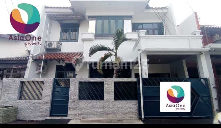 Disewakan Rumah 2 lantai Siap huni Semi Furnish