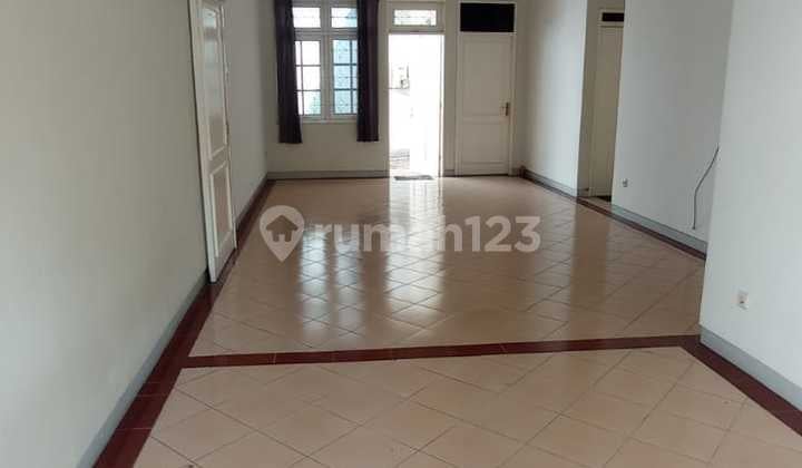 Rumah Sewa Siap Huni Semi Furnish Ac 3 Unit Carpot 2 Dicipinang Jakarta Timur