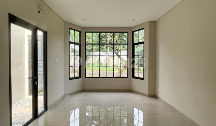 Fast Sale Beautiful 2-Story House in Legenda Wisata, Bogor