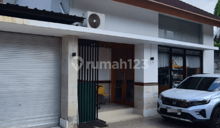 Rumah Pusat Kota di Buluh Indah Pemecutan Kaja Denpasar, Bali