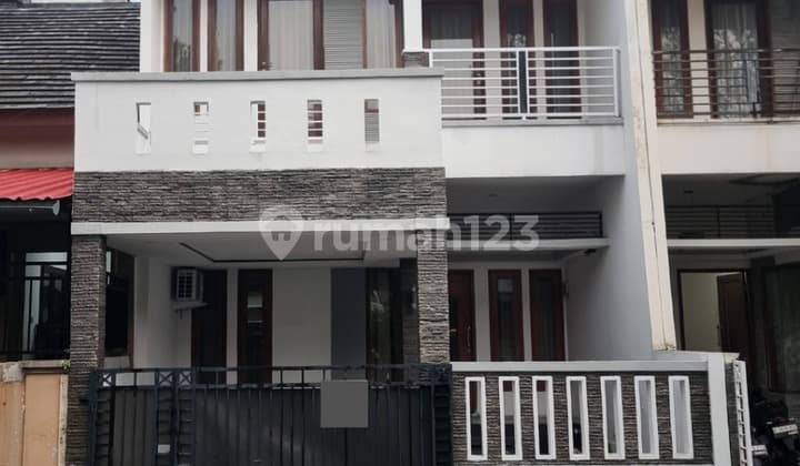 House for Rent Near Station and Toll Road