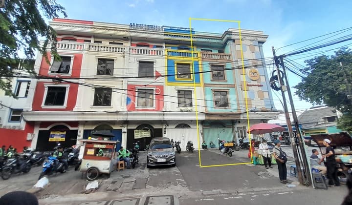 Disewakan Ruko 4,5 Lantai di Kawasan Strategis Tebet Jakarta Selatan, Bagus, Terawat, Istimewa Siap Huni, Akses, Cocok untuk Usaha Kuliner, Travel Umroh Haji, Event Organizer,