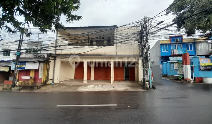 Disewa Ruko Strategis 2 Lantai di Jalur Bisnis Ciracas: Selangkah ke LRT & Tol, SHM, Bebas Banjir & Akses 3 Mobil - Siap Huni!