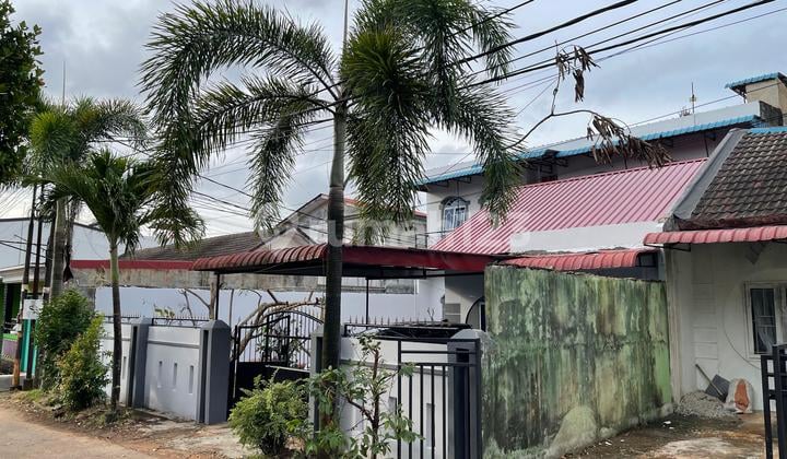 Rumah 2 Lantai Perumahan Palem Permai - Belian