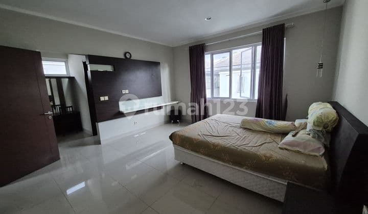Dijual Rumah mewah 2 Lantai Di Cluster Premier Park, Cikokol