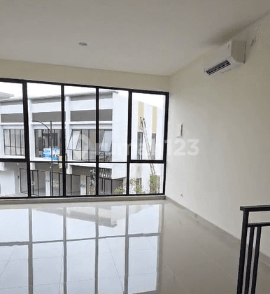 Sorrento 2-Storey Shop House Near School in Gading Serpong