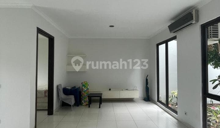 Dijual Rumah 2 Lantai siap huni di The Icon Verdant View BSD City