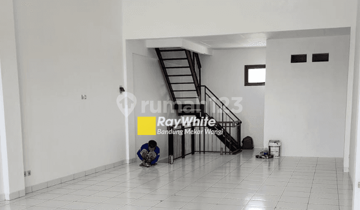 Ruko Main Road Mekar Wangi Dekat Pusat Perbelanjaan