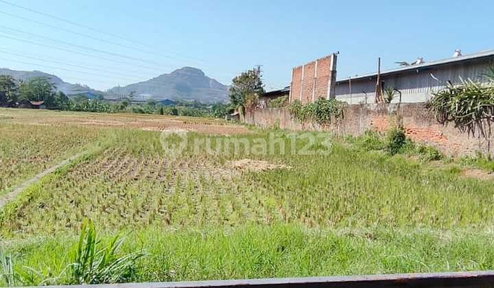 Land in the Cimareme Batujajar Industrial Area