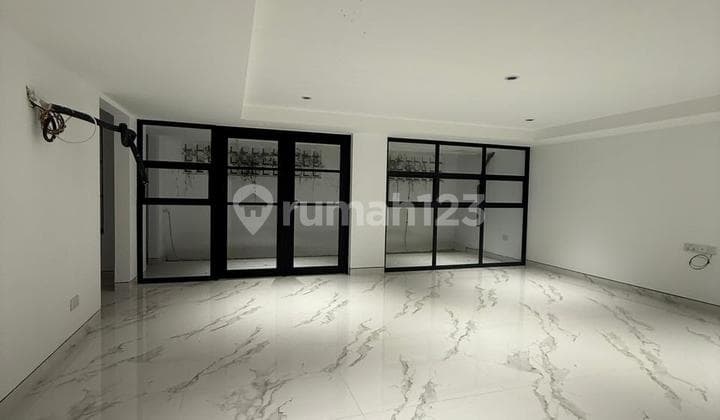 DIJUAL-RUMAH MODERN CLASSIC DI SUKAJADI SEKTOR 10 BATAM✨