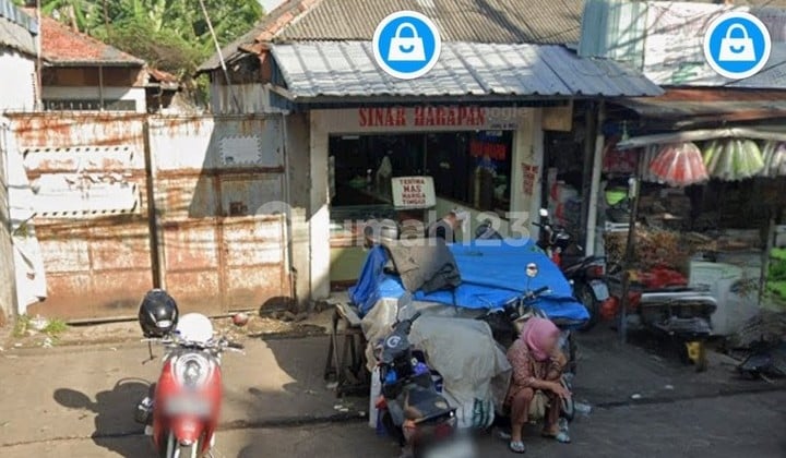 Tanah Di Pusat Perbelanjaan, Cocok Untuk Usaha/gudang, Sudah Termasuk Toko Deretan Depan