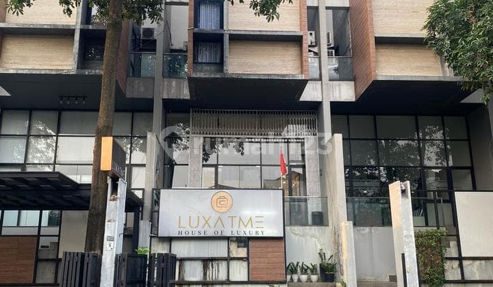 4.5-Story Shophouse Ready to Occupy, Strategic Location in East Cilandak, Pasar Minggu, South Jakarta