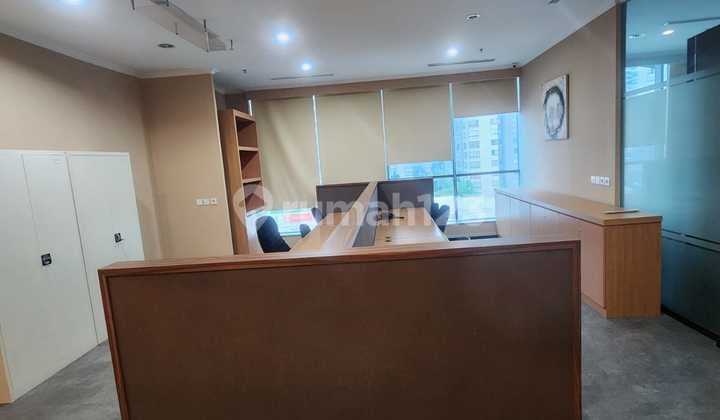 Perkantoran APL Tower