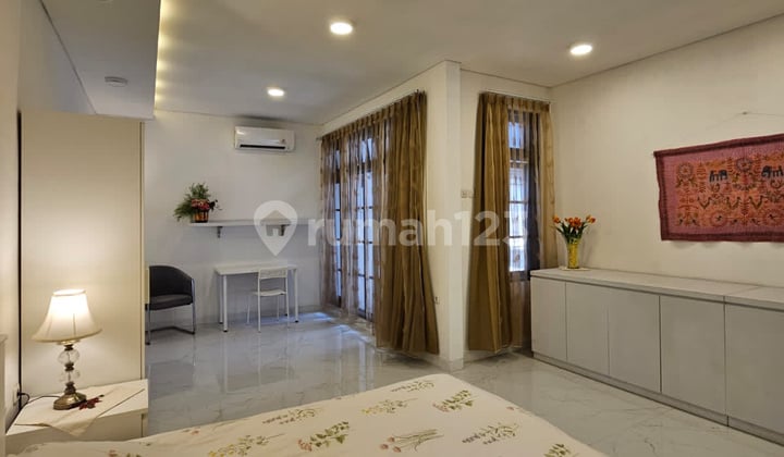 Rumah Cantik dan Nyaman Green Ville Jakarta Barat