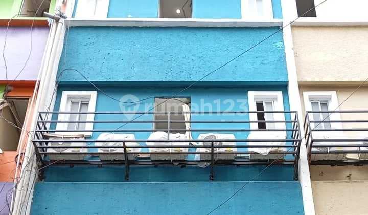 Mangga Besar Kost 25 Rooms Tidy Room Full