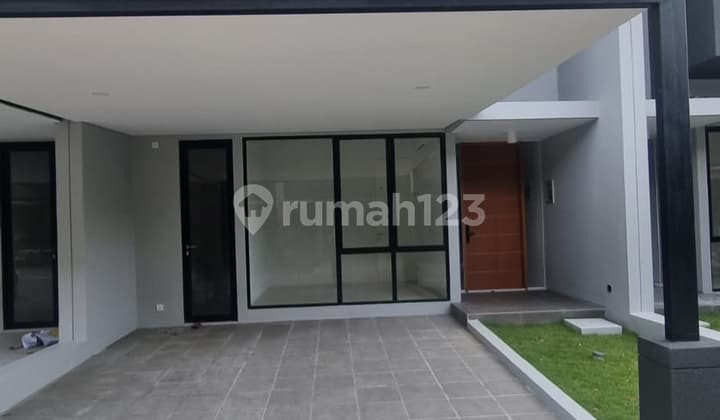 Dijual Rumah Baru Gress Northwest Central Jade Imperior Citraland 2Lt 3 Kamar Lt105m Dekat Universitas Ciputra Surabaya Barat