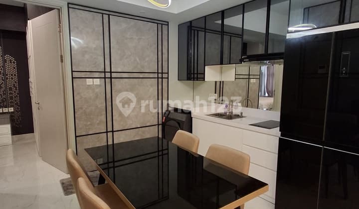 For Rent: Laviz Apartment 2BR 27th Floor City View 67M2 Minimalist Fully Furnished Connected to Pakuwon Mall West Surabaya