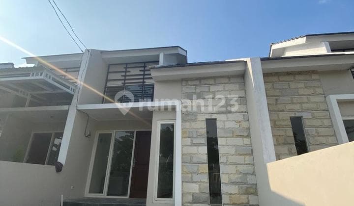 RUMAH MURAH MINIMALIS DENAILA VILLAGE DRIYOREJO