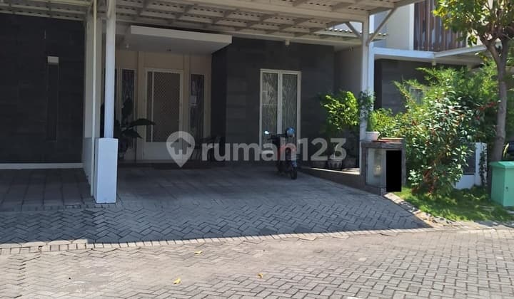 Rumah 2 Lantai Siap Huni di Royal Residence Wiyung Surabaya Barat