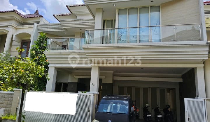 Rumah 2 Lantai Central Park Ayani Surabaya Full Marmer