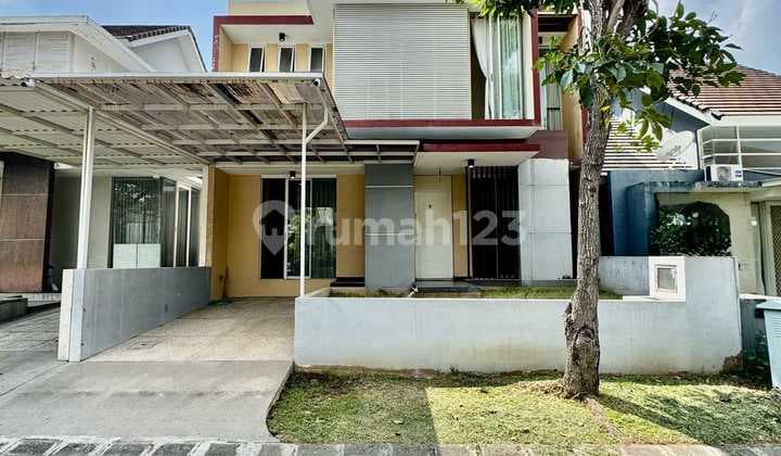 Disewakan Rumah Greenwood Citraland 2Lt 3Kt Semi Furnish Dekat Pasar Modern