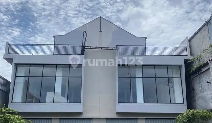 3rd Floor Shop House in Cargo, South Denpasar
