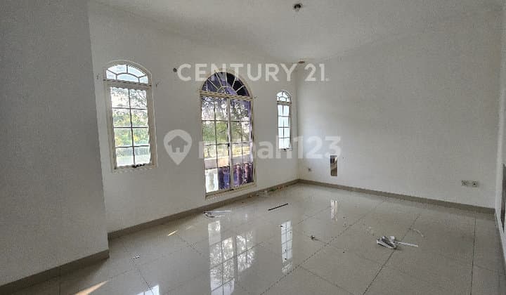 Sewa Rumah 8x17 Siap Huni 2 Lantai 4 Kamar
