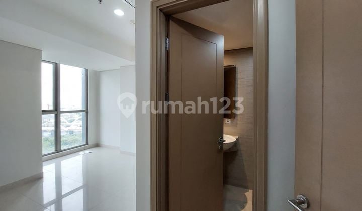 Apartemen GoldCoast Tower Honolulu Hadap Laut Jual Cepat