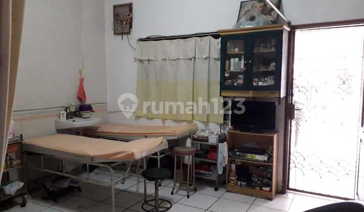 Dijual Kost2an Di Mangga Besar, Strategis, Dekat Stasiun Kereta