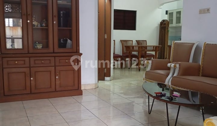 Dijual Rumah 2 Lantai, Asri, Di Bendungan Hilir