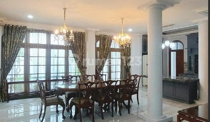 For Rent | Menteng Luxury Residence | Modern | Fully Furnished | Pool