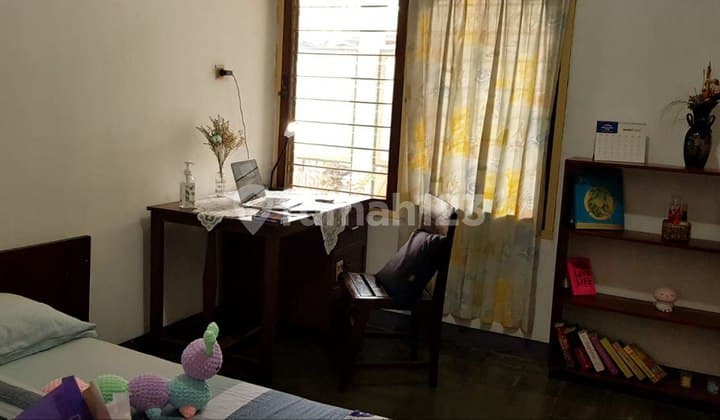 Rumah Komersial Menteng 588M² Strategis Dekat Stasiun