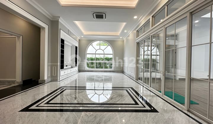 Rumah Menteng Mewah Luxury, Siap Huni Jarang Ada!